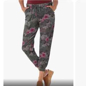 Side Stitch Los Angeles Camo Joggers